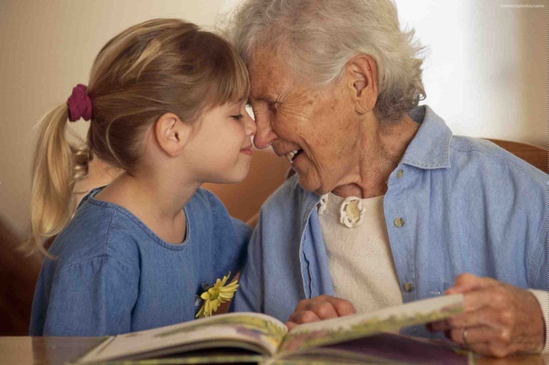Avós que cuidam de seus netos deixam marcas em suas almas