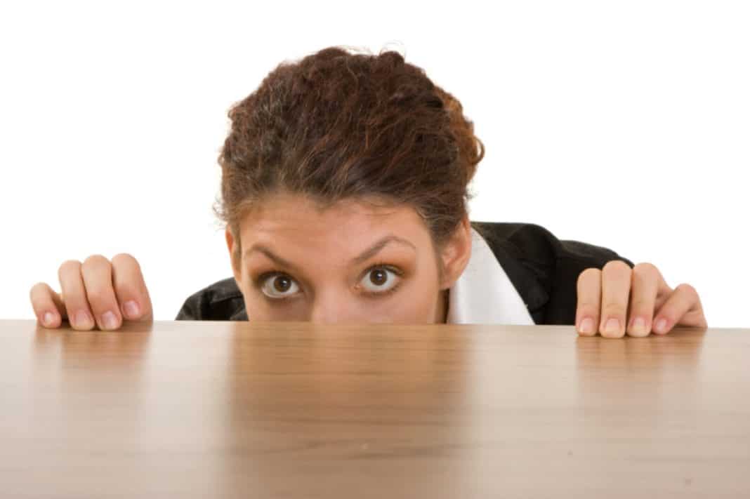 7 sinais de que você é uma das vítimas da síndrome do impostor