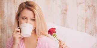 Não busco mais uma história de amor dessas que os séculos repetem