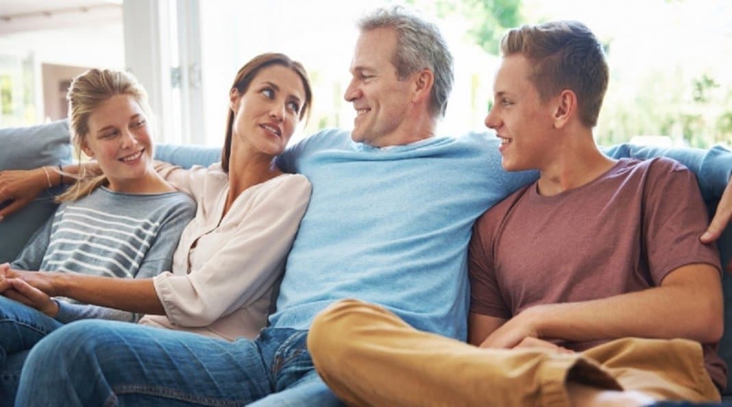 TESTE: Você sente mais afinidade por seu Pai ou sua Mãe?
