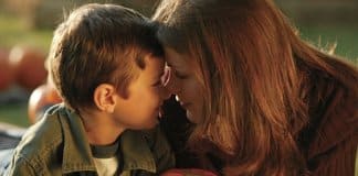 A diferença entre cuidar e mimar um filho…