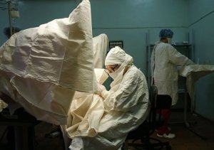 fasdapsicanalise.com.br - Aos 91 anos, cirurgiã mais velha do mundo faz cerca de quatro operações por dia