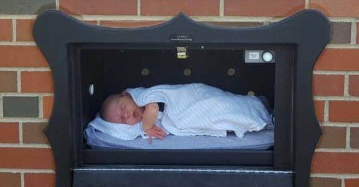 Os-Estados-Unidos-instalaram-caixas-para-o-abandono-seguro-de-bebês