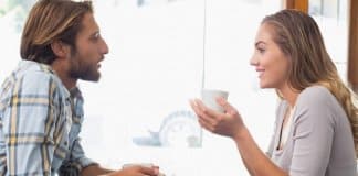 Afaste-se de quem lhe coloca em depressão. Viva ao lado de quem lhe inspira luz