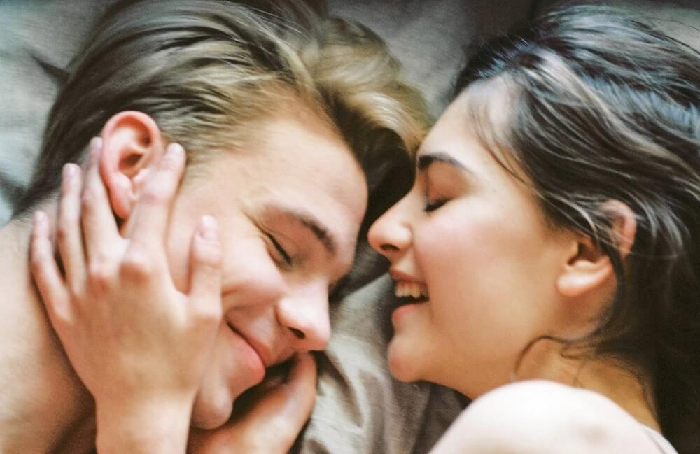 10 coisas que acontecem quando você encontra uma pessoa legal depois de um relacionamento tóxico