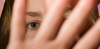 8 sinais para identificar que alguém está “se fazendo de vítima”
