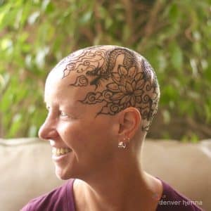 fasdapsicanalise.com.br - Esta artista cria &ldquo;coroas de hena&rdquo; para mulheres com c&acirc;ncer