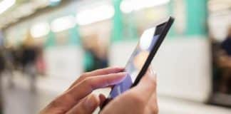 Governo vai monitorar celulares para evitar aglomerações