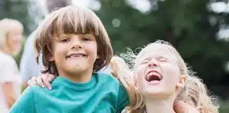 Criança Não Tem Namoradinho – Criança tem Amiguinho!