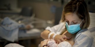 A saúde mental de quem tem um bebê durante a pandemia