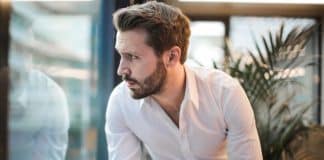 Misoginia e cumplicidade: pesquisa analisa mensagens e memes compartilhados em grupos de homens do Whatsapp