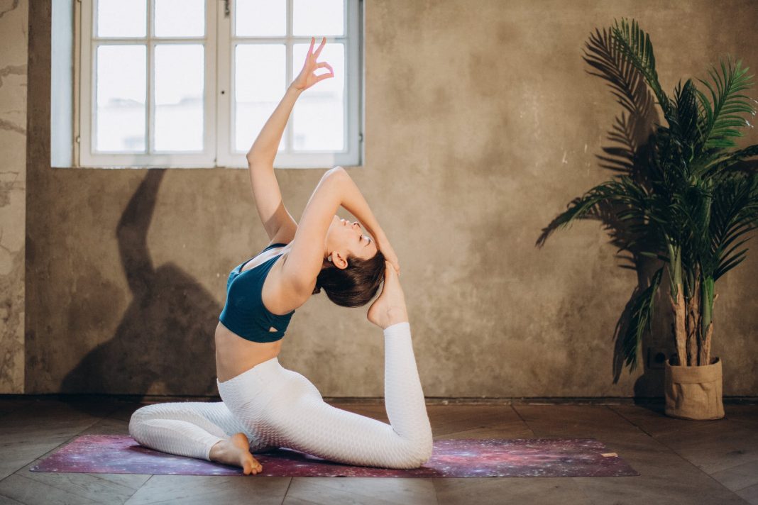 Yoga: o equilíbrio entre corpo e mente para saúde e bem-estar