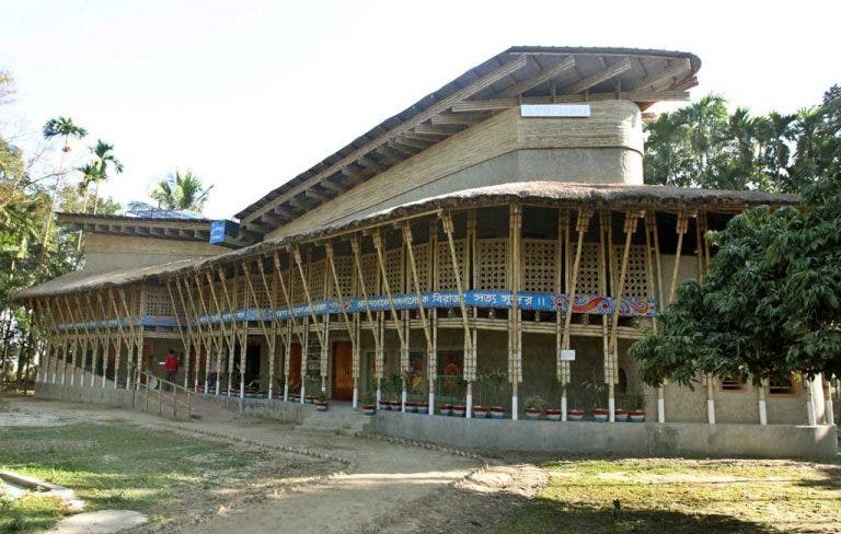 fasdapsicanalise.com.br - Com bambu e barro, mulheres constroem centro para pessoas com deficiência e ganham premio internacional de arquitetura
