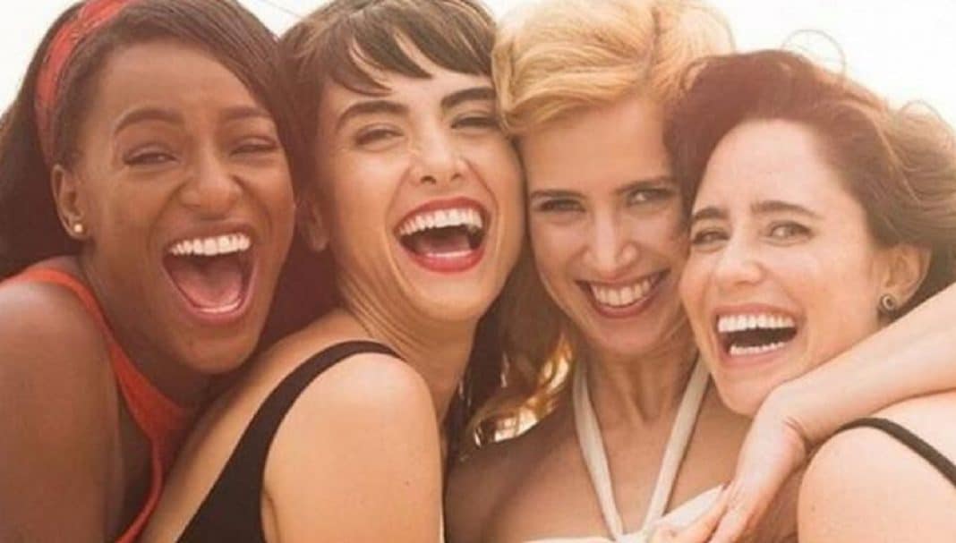 Mulheres solteiras e sem filhos são mais saudáveis e mais felizes, afirma especialista