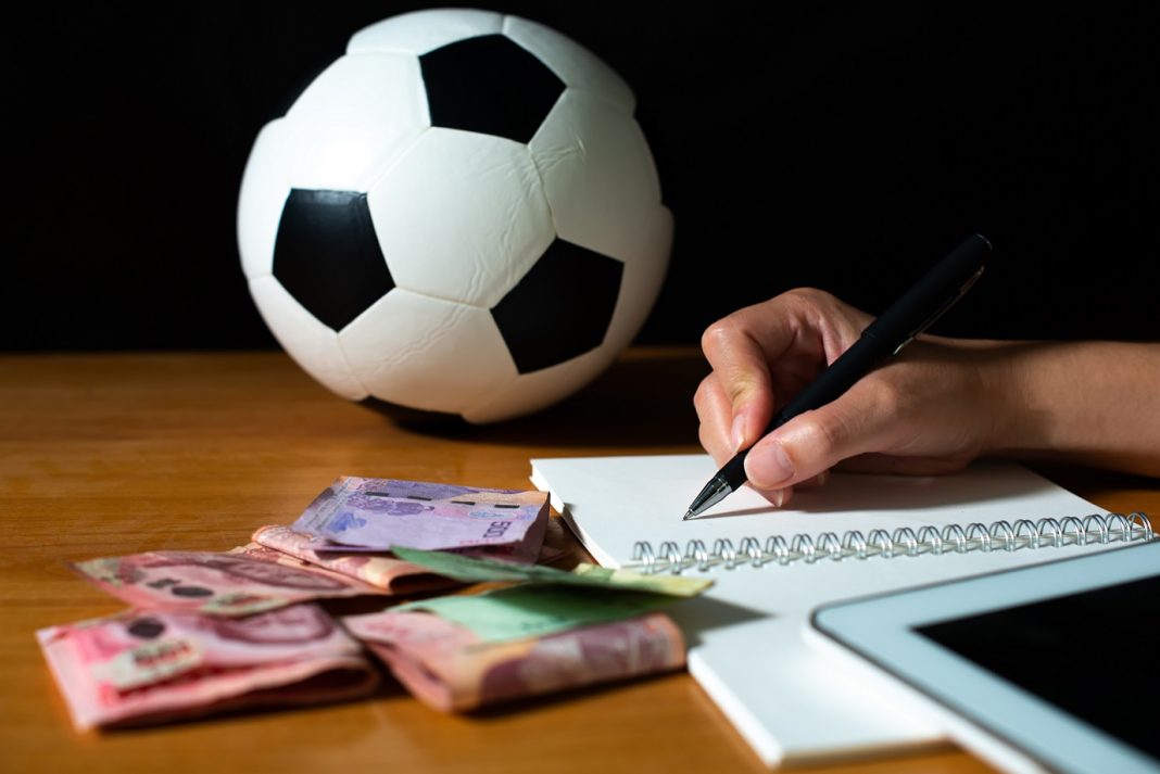 Apostas esportivas: como avaliar partidas de futebol, dicas e truques básicos